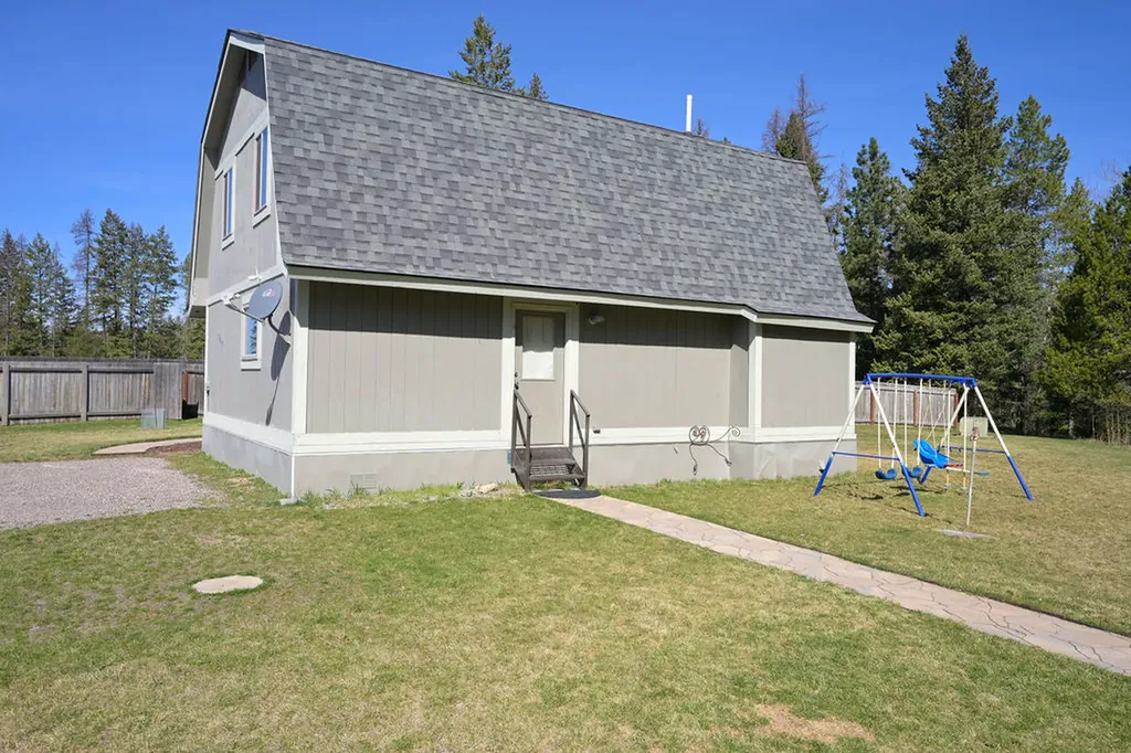 3819 Mt Hwy 40 W Columbia Falls MT 59912