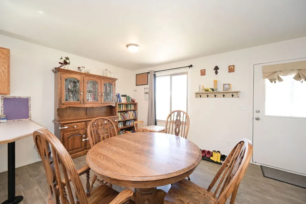 3819 Mt Hwy 40 W Columbia Falls MT 59912