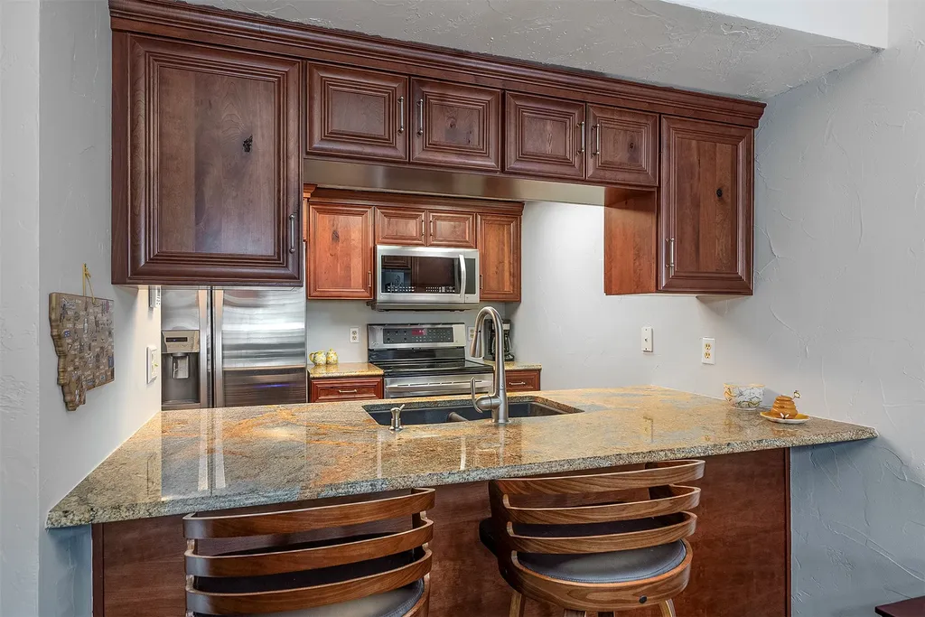 270 Bridge Street Bigfork MT 59911