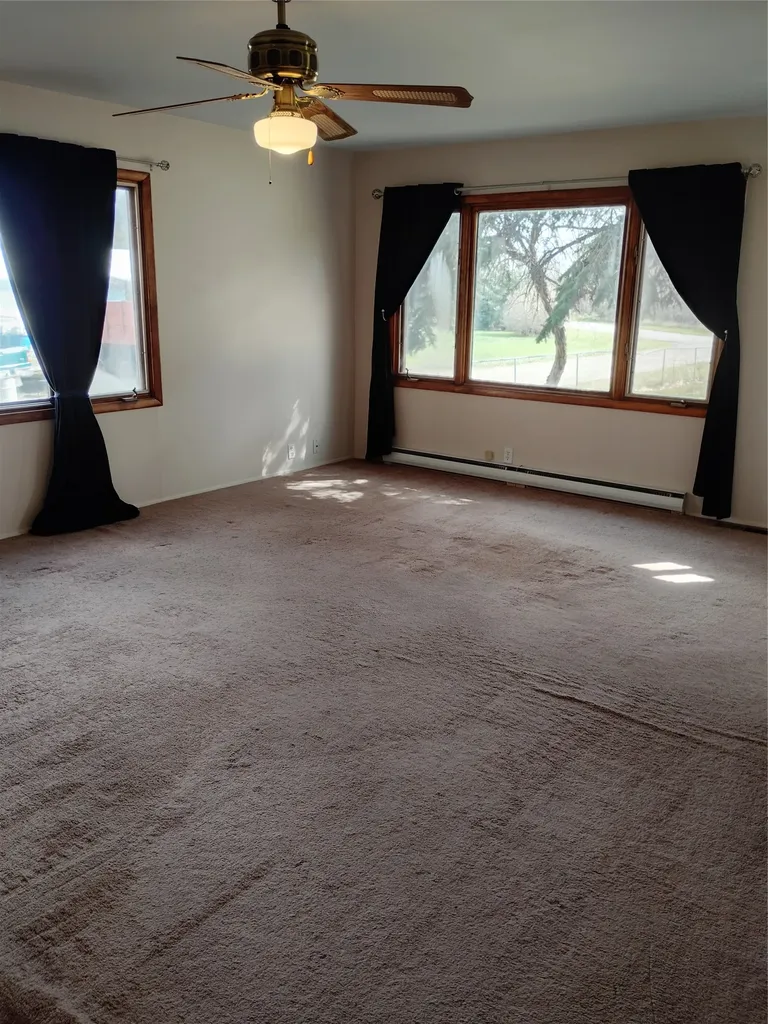 190 N Floweree Avenue Cascade MT 59421