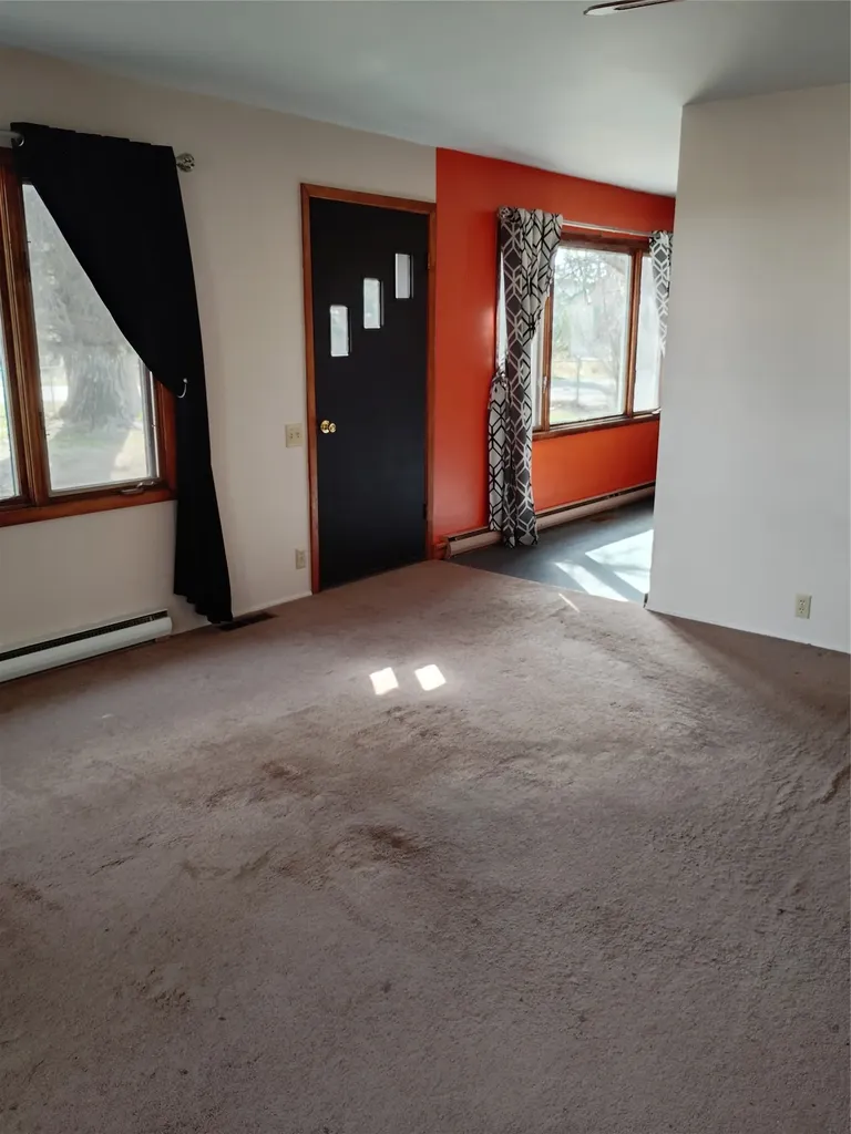 190 N Floweree Avenue Cascade MT 59421