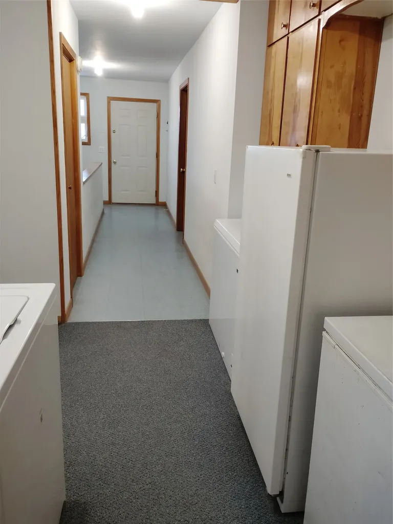 190 N Floweree Avenue Cascade MT 59421