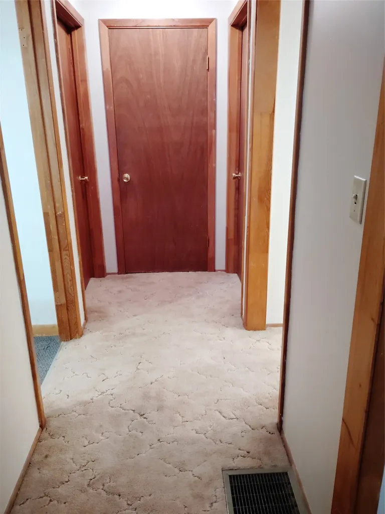 190 N Floweree Avenue Cascade MT 59421
