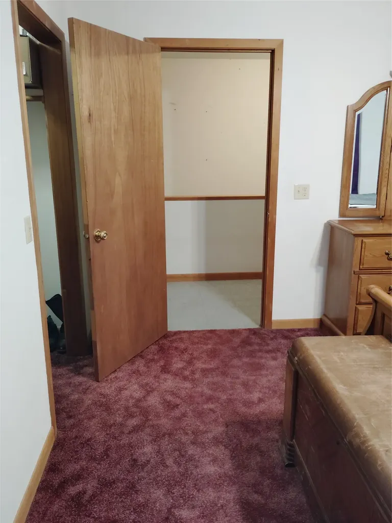190 N Floweree Avenue Cascade MT 59421