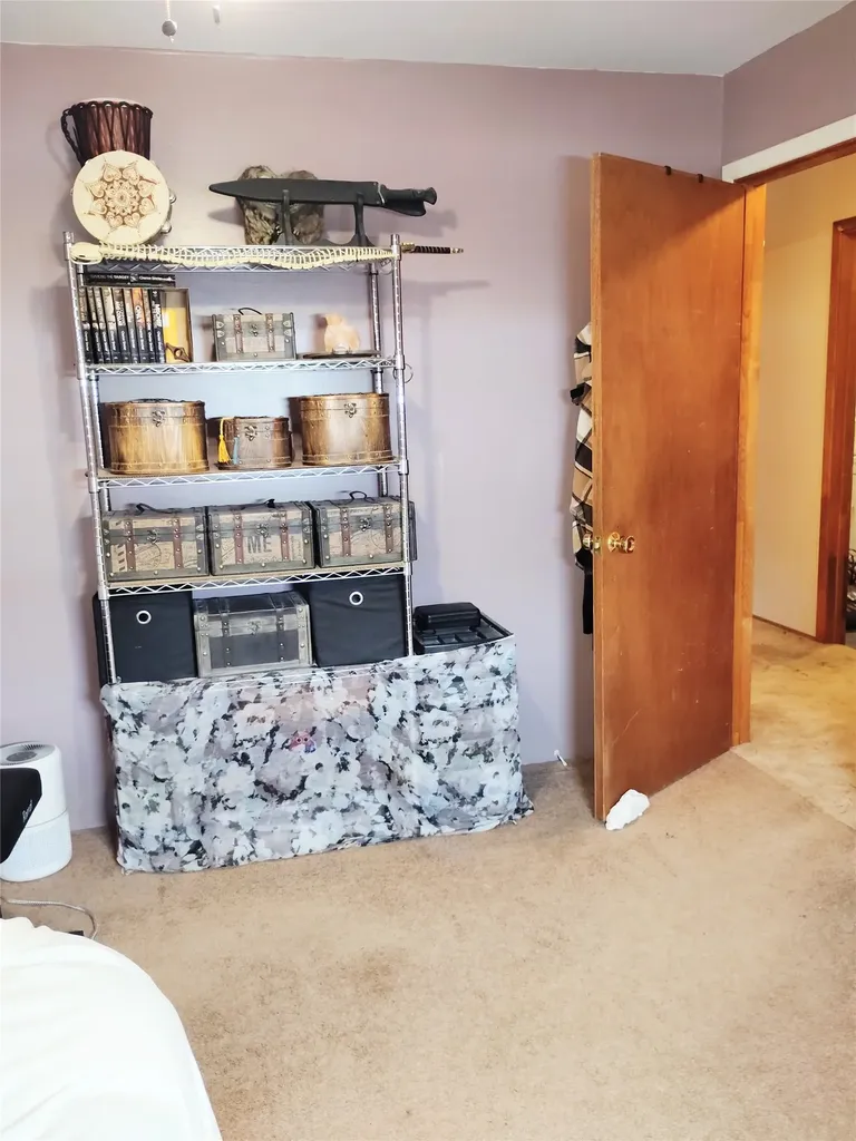 190 N Floweree Avenue Cascade MT 59421