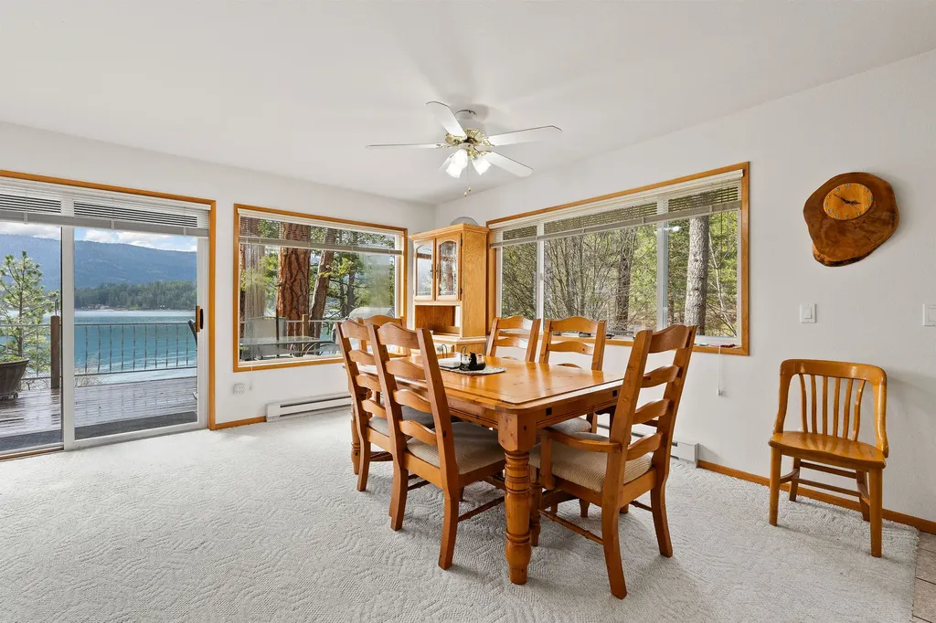 21019 Park Lane Rollins MT 59931