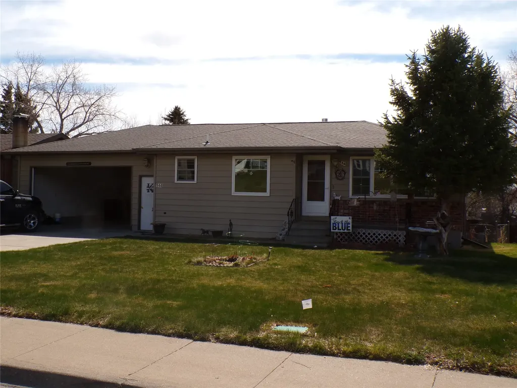 944 Avenue D NW Great Falls MT 59404