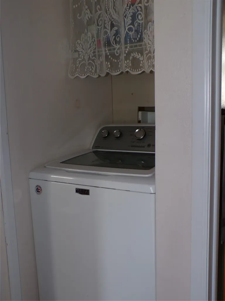 944 Avenue D NW Great Falls MT 59404