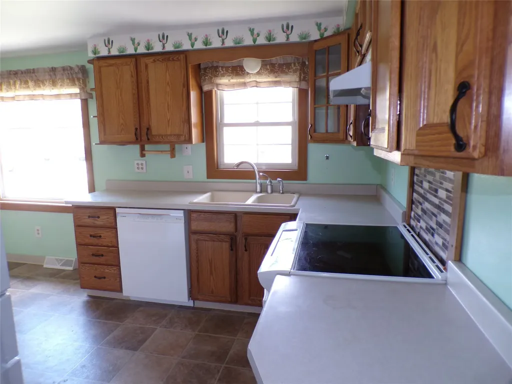 944 Avenue D NW Great Falls MT 59404
