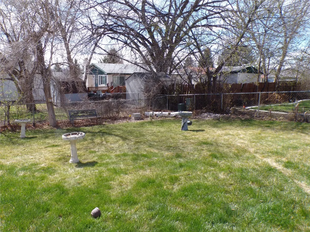 944 Avenue D NW Great Falls MT 59404