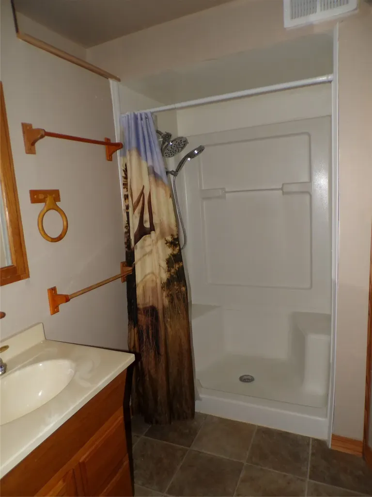 944 Avenue D NW Great Falls MT 59404