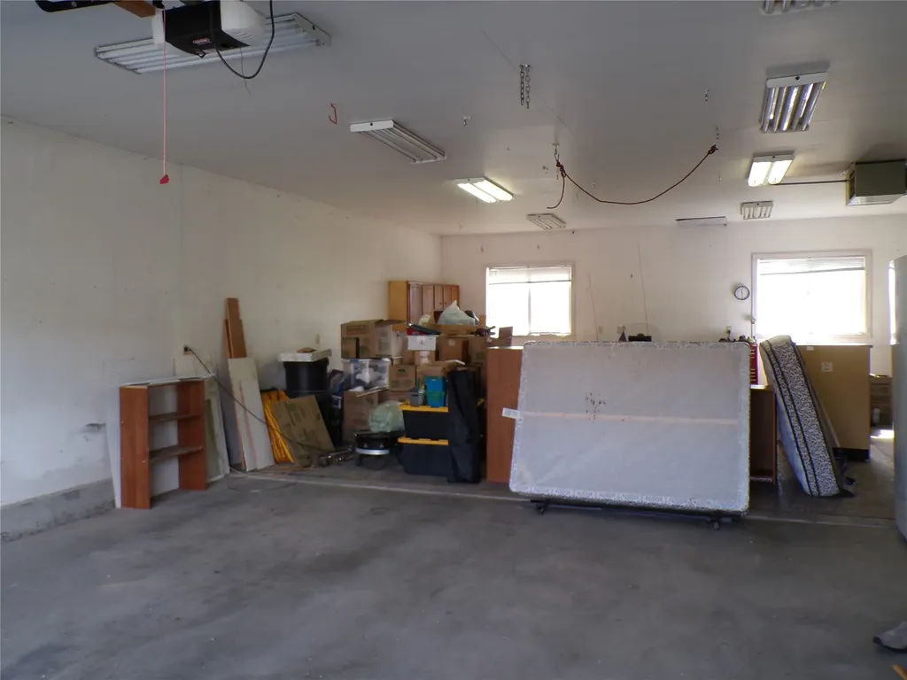 944 Avenue D NW Great Falls MT 59404