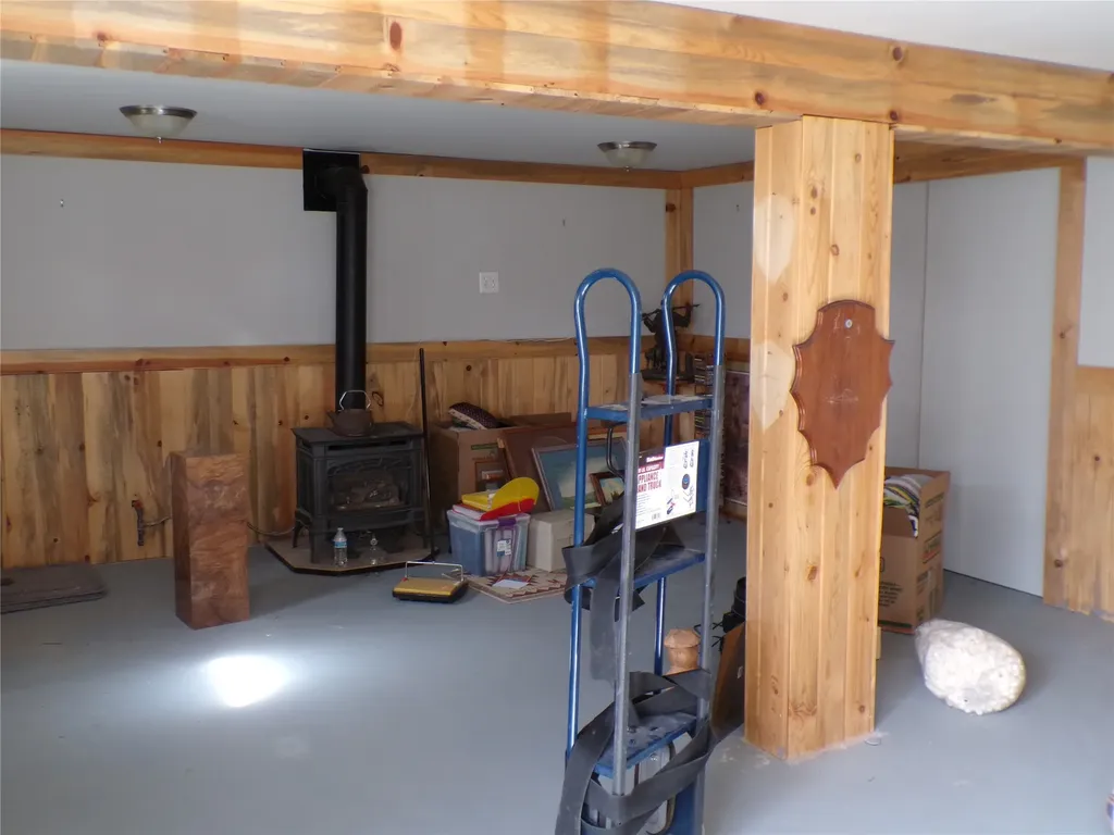 944 Avenue D NW Great Falls MT 59404