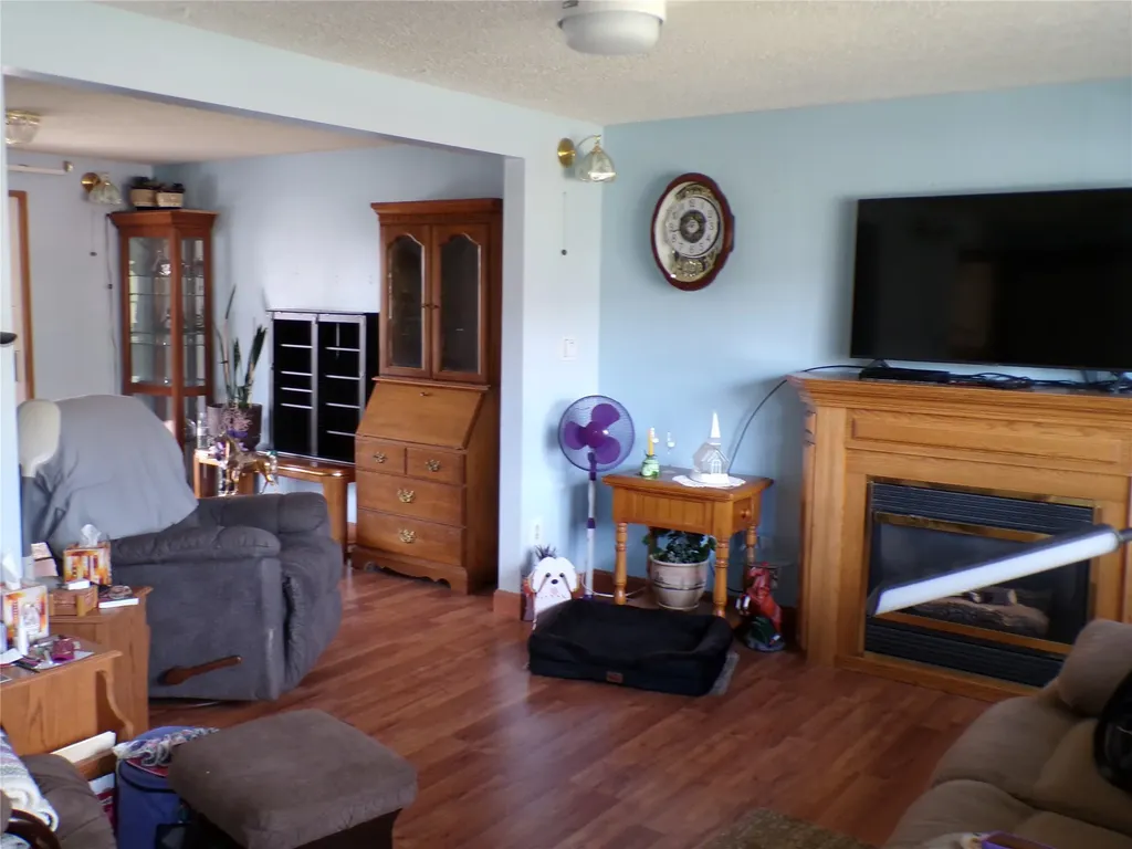 944 Avenue D NW Great Falls MT 59404