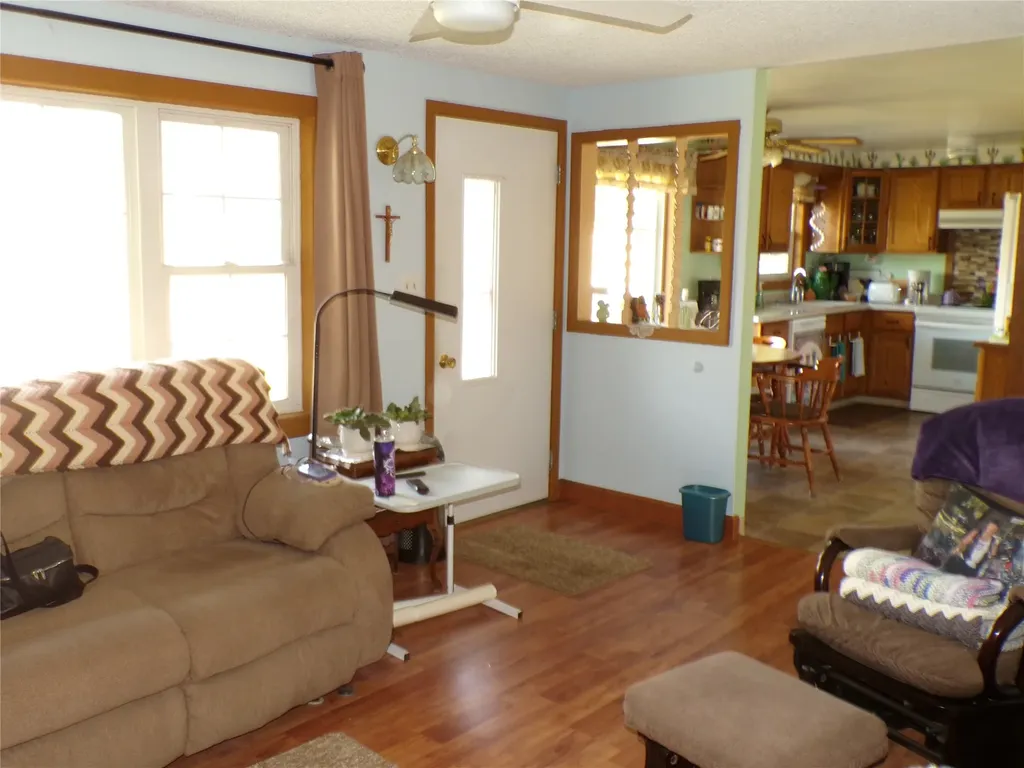 944 Avenue D NW Great Falls MT 59404