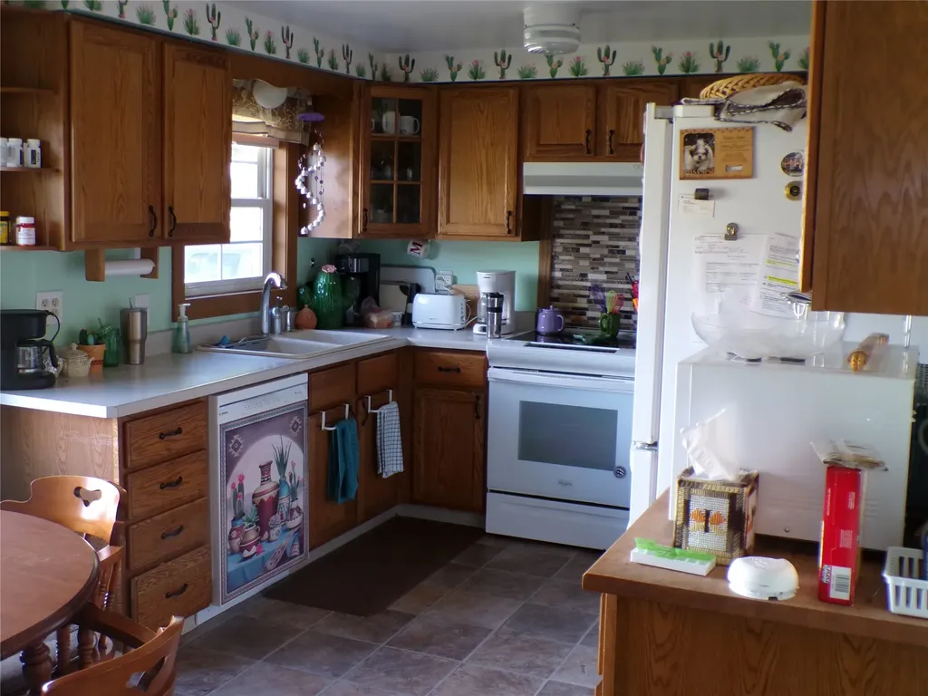 944 Avenue D NW Great Falls MT 59404