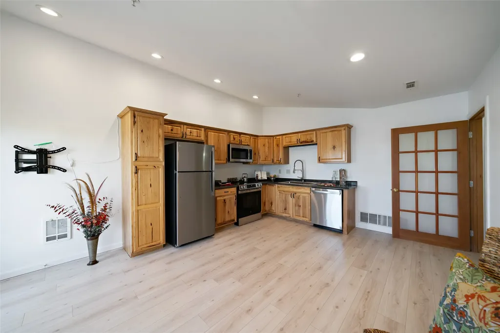 129 Village Drive Belgrade MT 59714