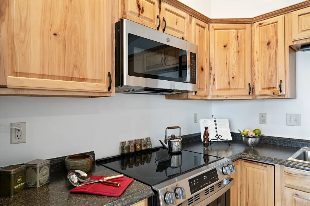 129 Village Drive Belgrade MT 59714