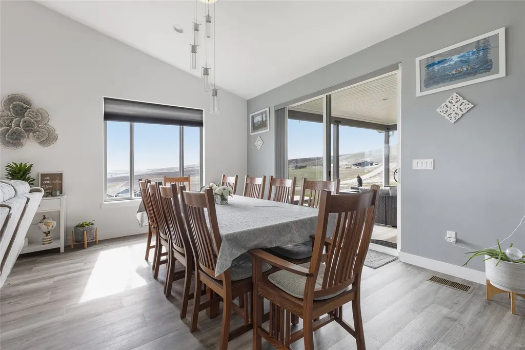 40189 Majestic Court Polson MT 59860