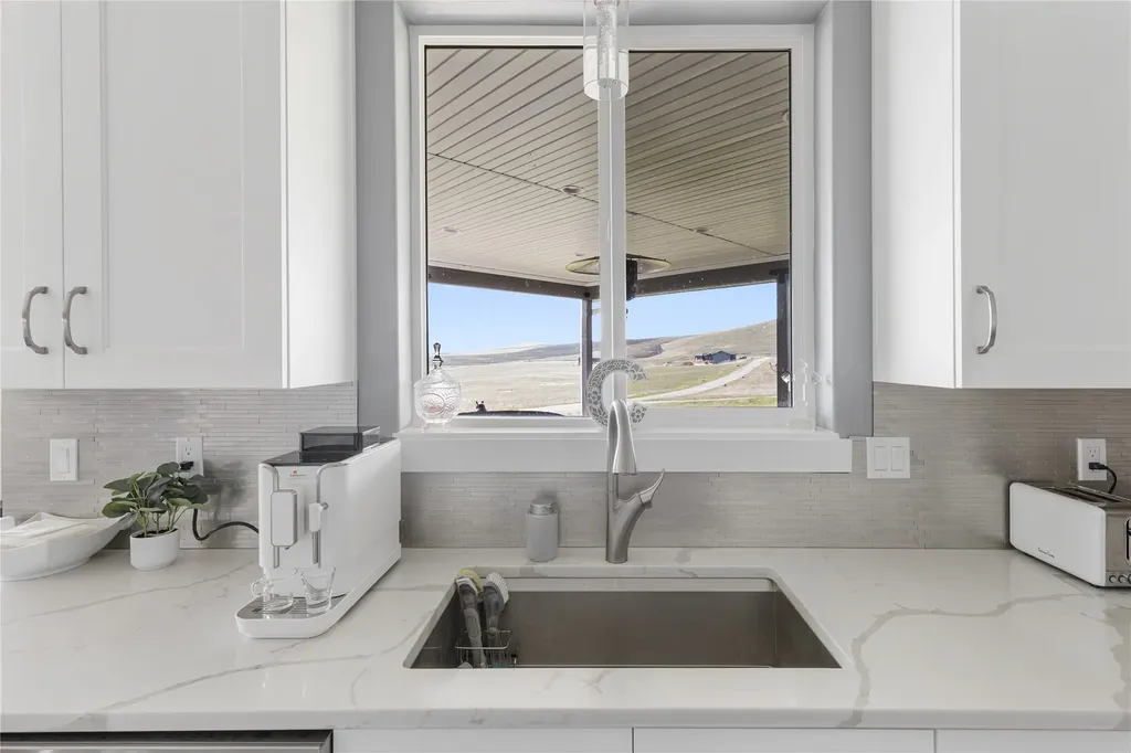 40189 Majestic Court Polson MT 59860