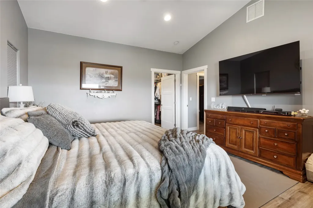 40189 Majestic Court Polson MT 59860