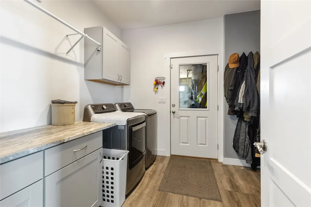 40189 Majestic Court Polson MT 59860