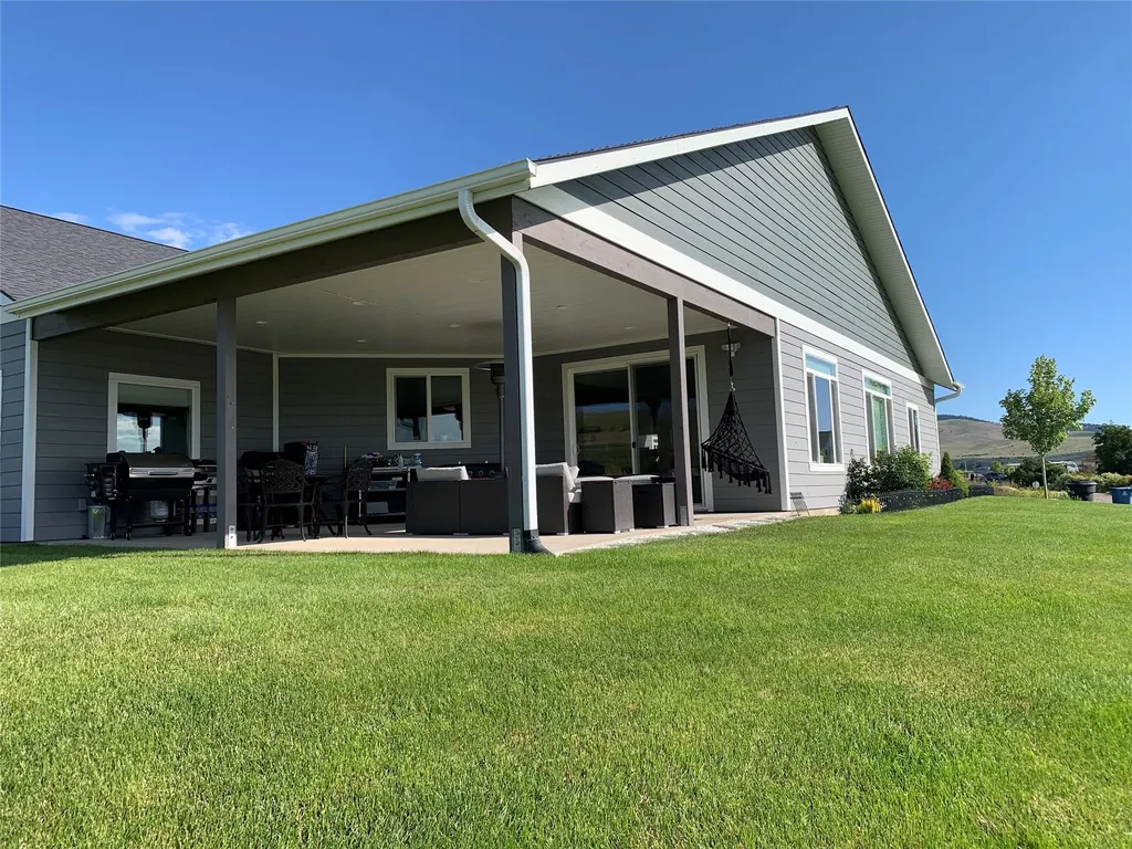 40189 Majestic Court Polson MT 59860