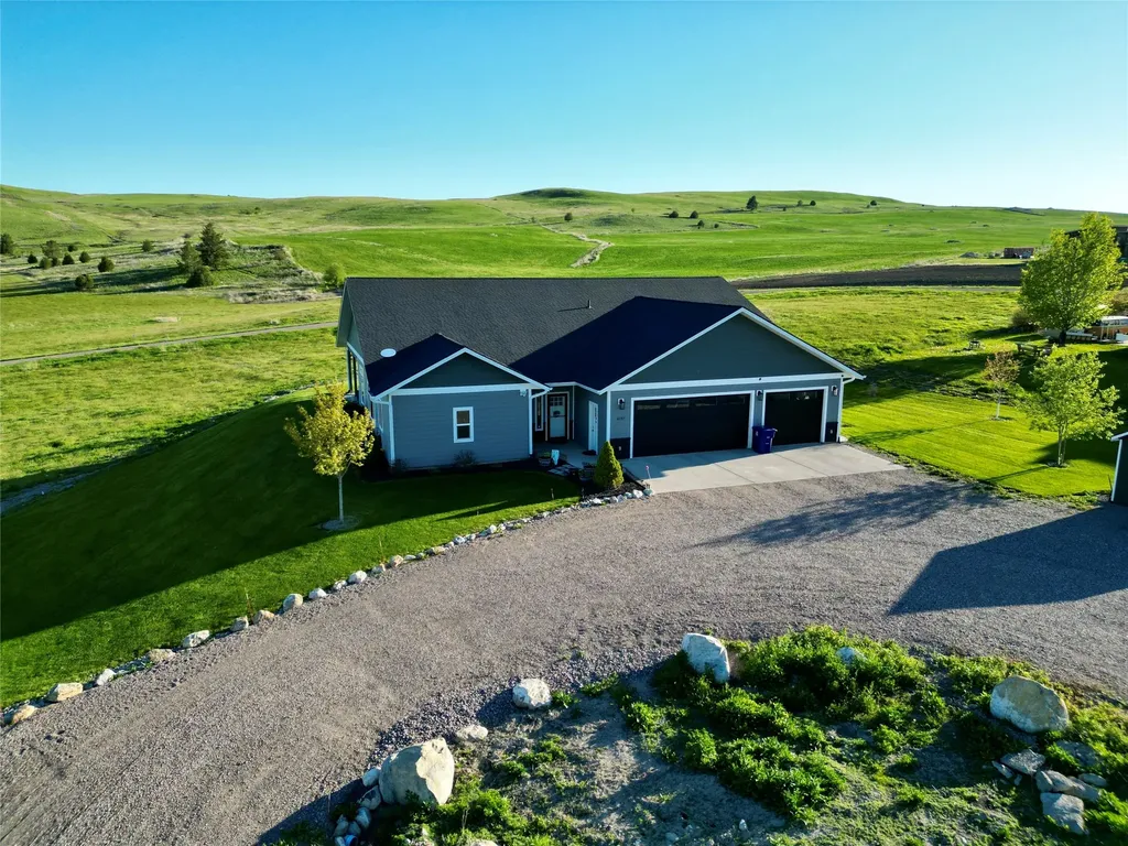 40189 Majestic Court Polson MT 59860