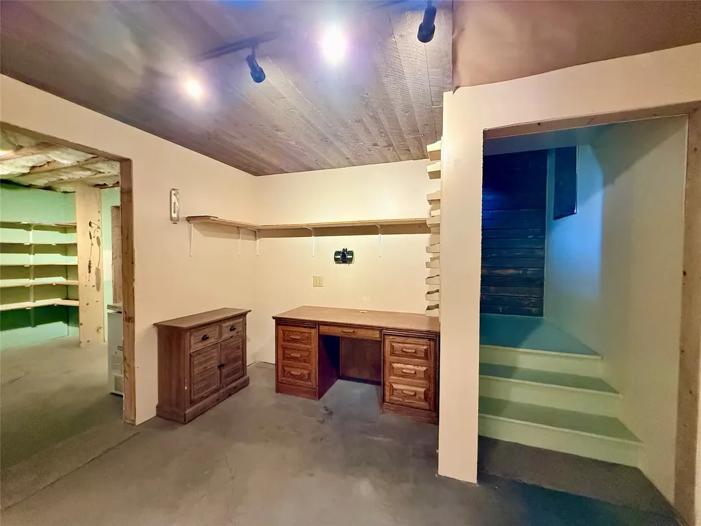 17248 Pole Gulch Road Three Forks MT 59752