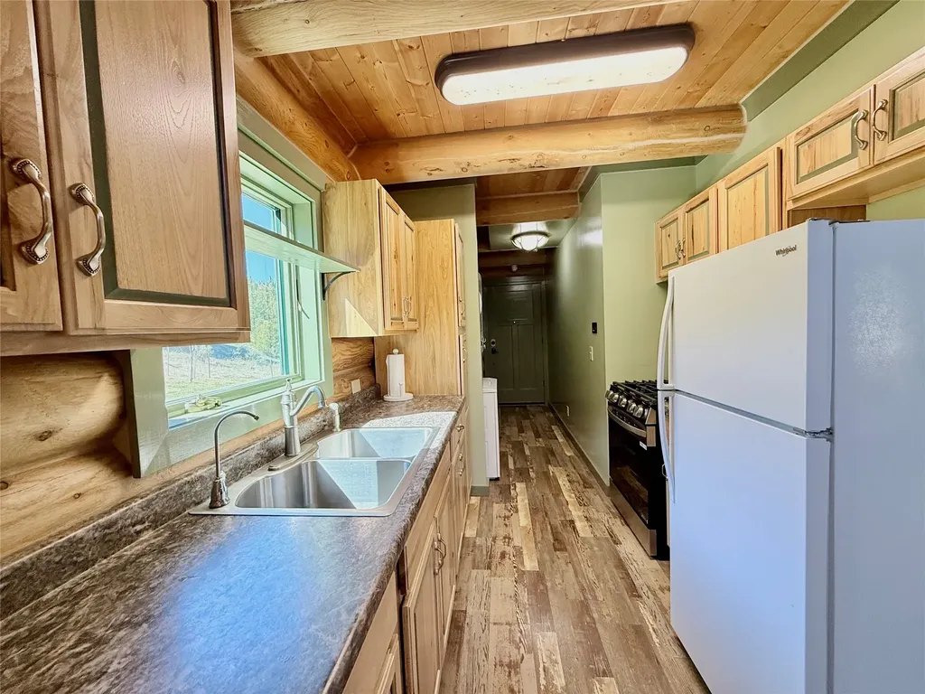 17248 Pole Gulch Road Three Forks MT 59752