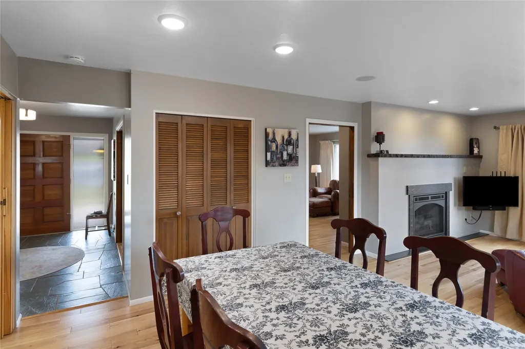 555 S Roberts Street Helena MT 59601