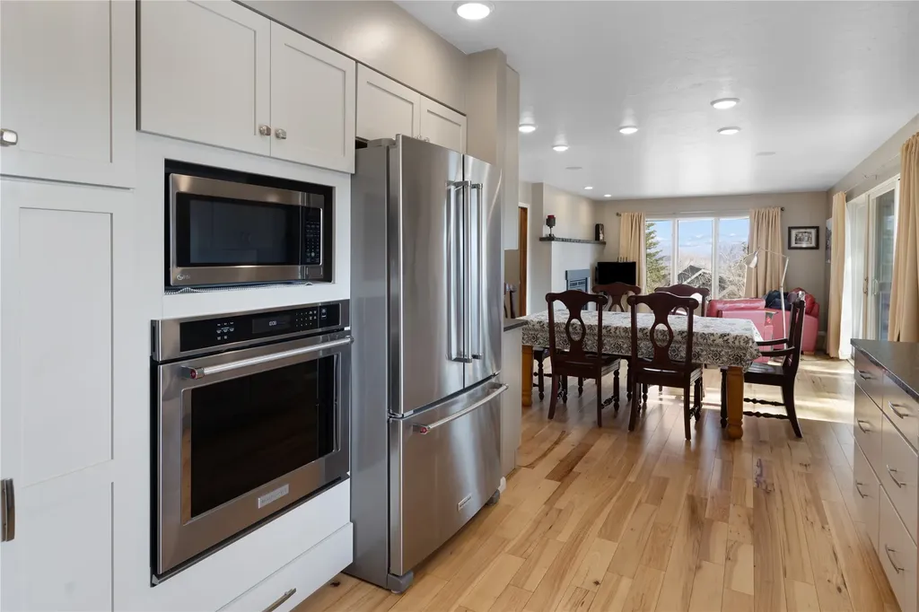 555 S Roberts Street Helena MT 59601