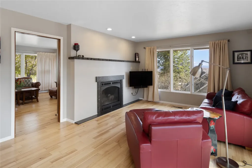 555 S Roberts Street Helena MT 59601