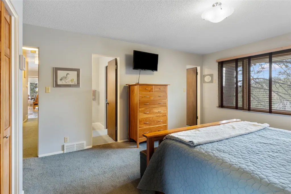 555 S Roberts Street Helena MT 59601