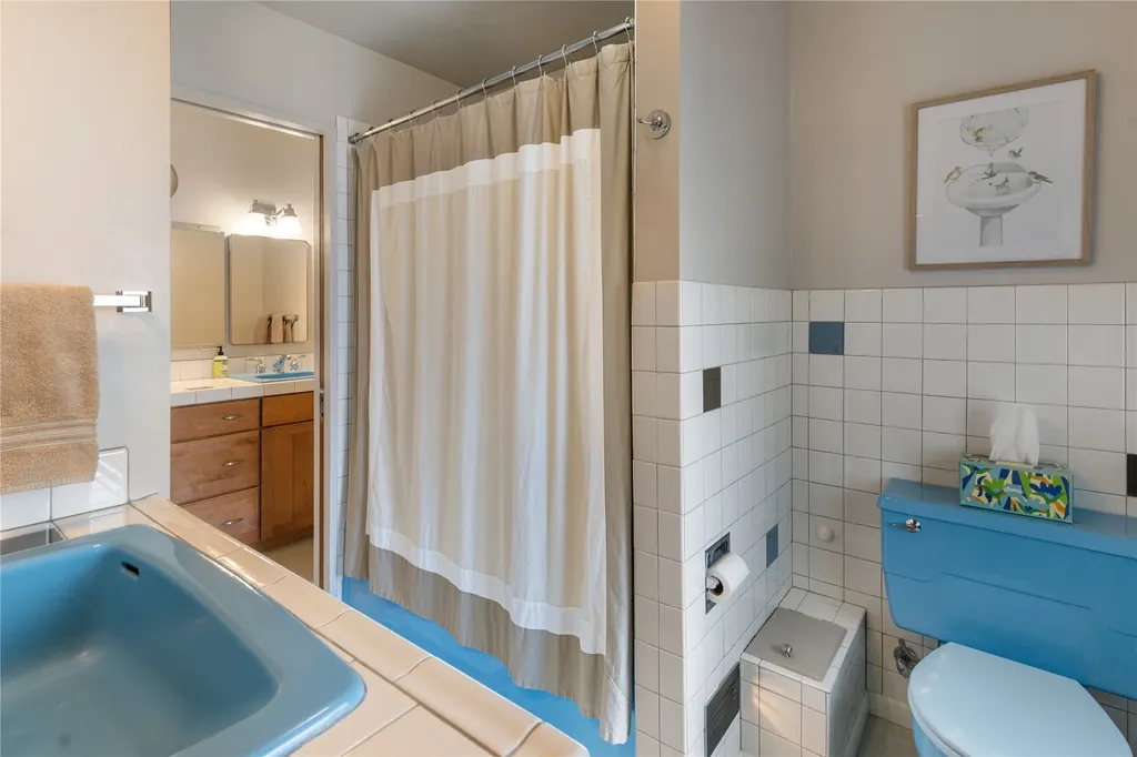 555 S Roberts Street Helena MT 59601
