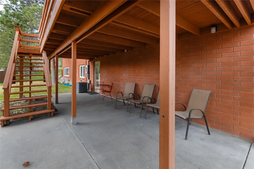 555 S Roberts Street Helena MT 59601