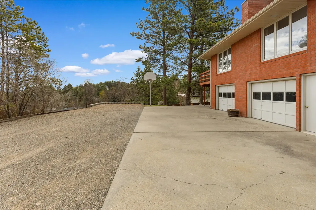 555 S Roberts Street Helena MT 59601