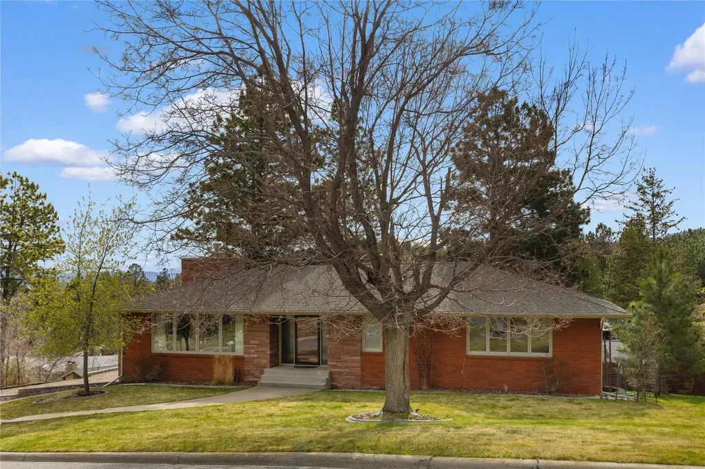 555 S Roberts Street Helena MT 59601