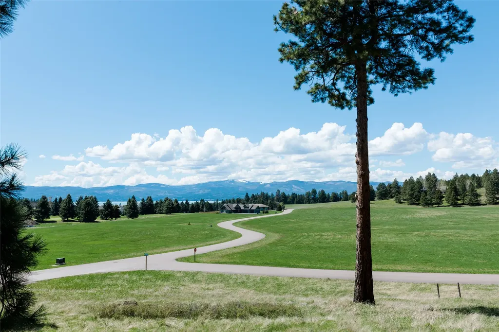37 Red Tail Ridge Bigfork MT 59911