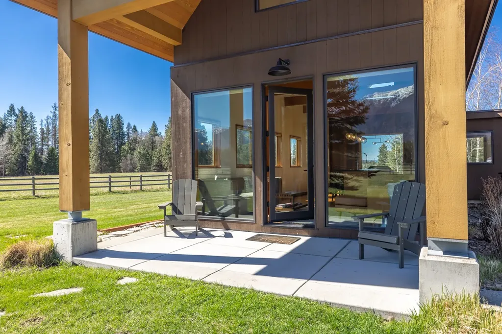 220 Palouse Lane Columbia Falls MT 59912