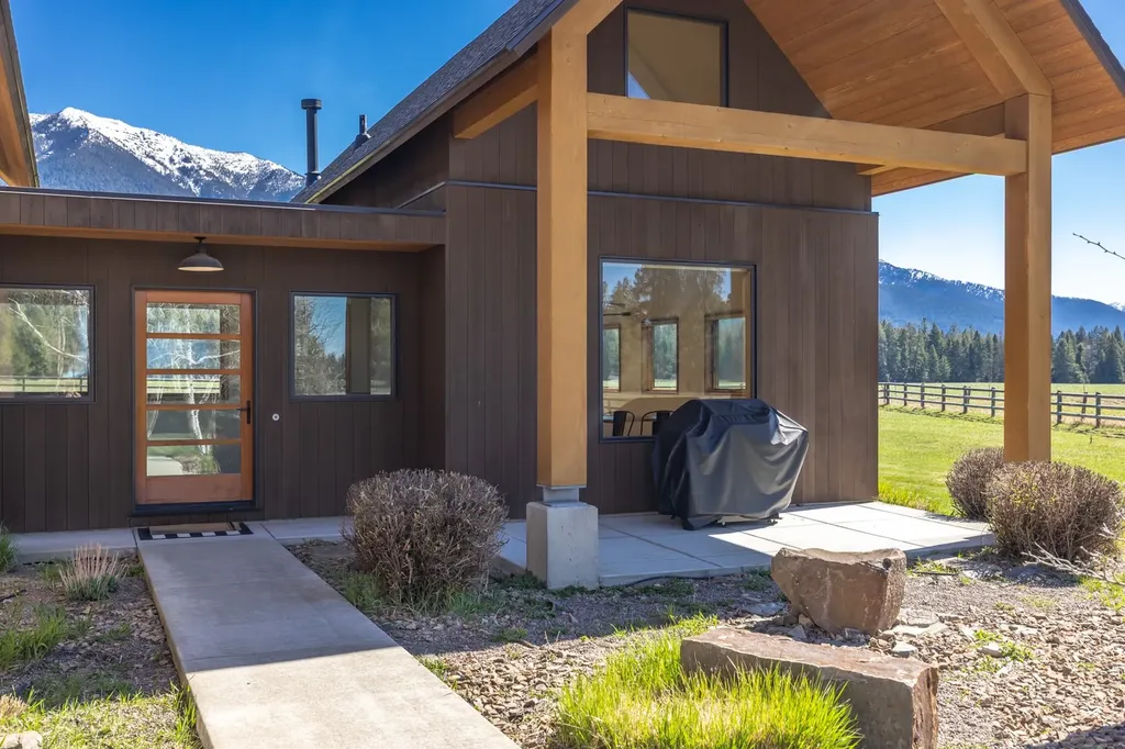 220 Palouse Lane Columbia Falls MT 59912