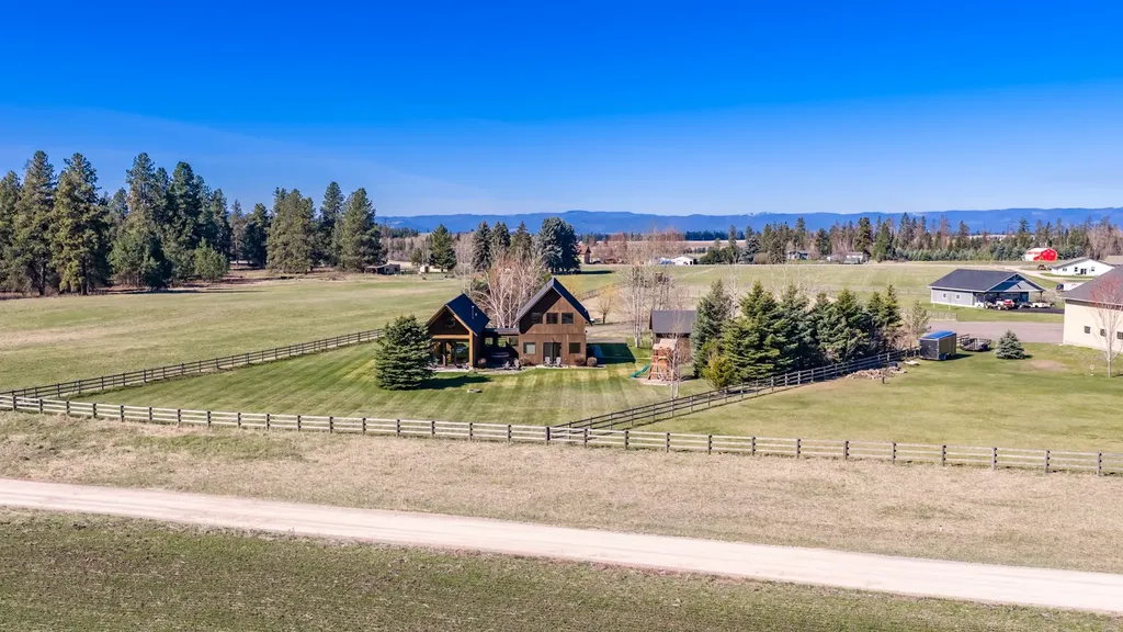 220 Palouse Lane Columbia Falls MT 59912