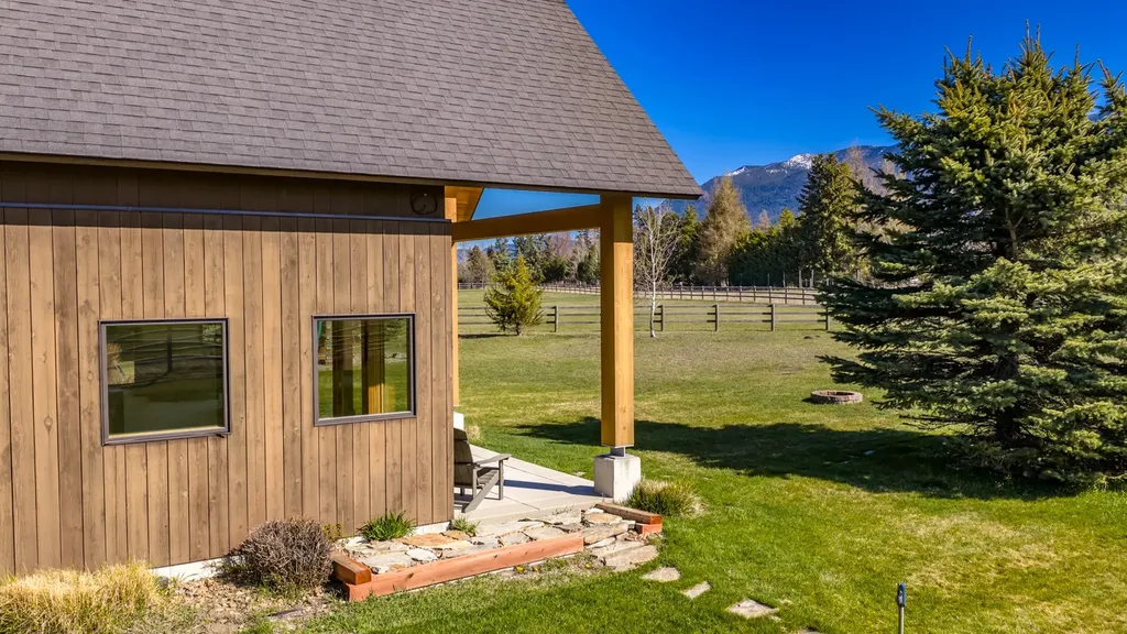 220 Palouse Lane Columbia Falls MT 59912