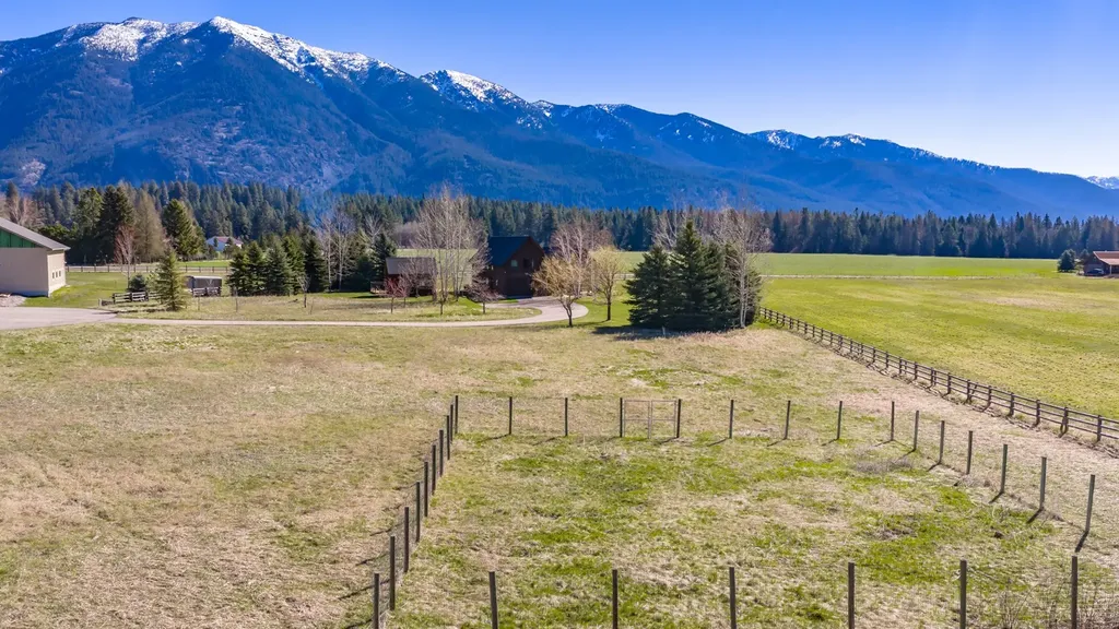 220 Palouse Lane Columbia Falls MT 59912