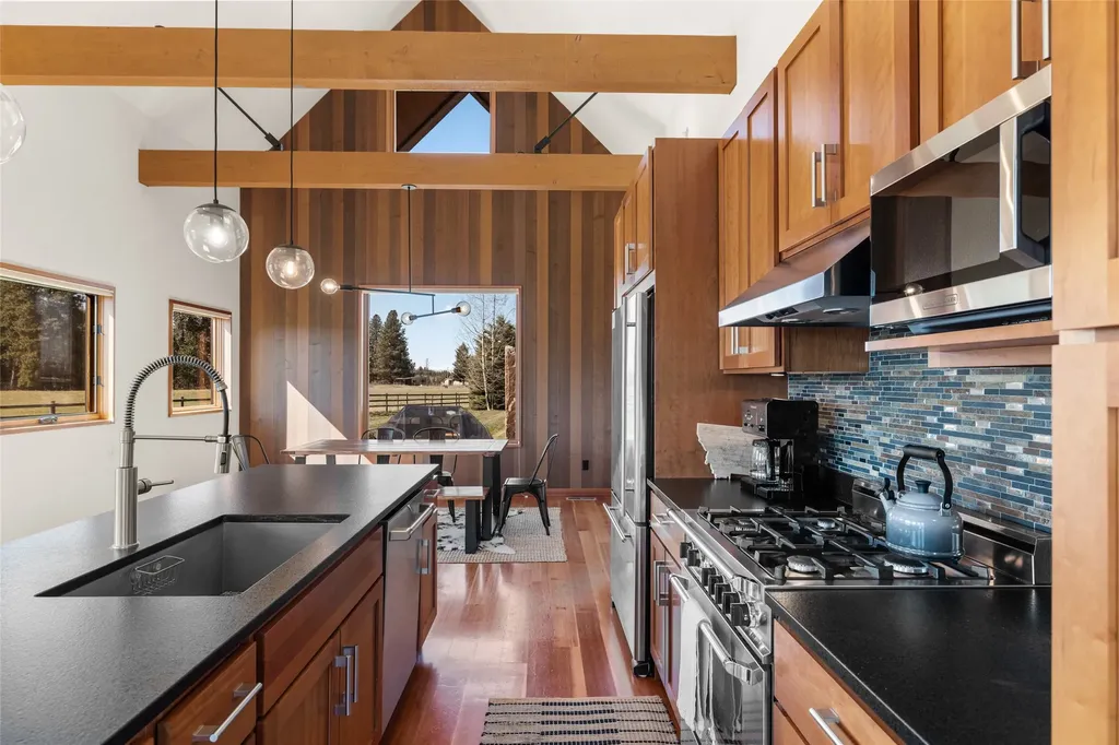 220 Palouse Lane Columbia Falls MT 59912