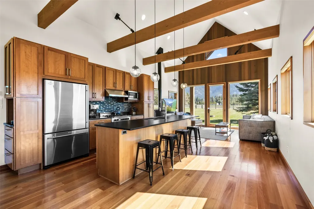 220 Palouse Lane Columbia Falls MT 59912