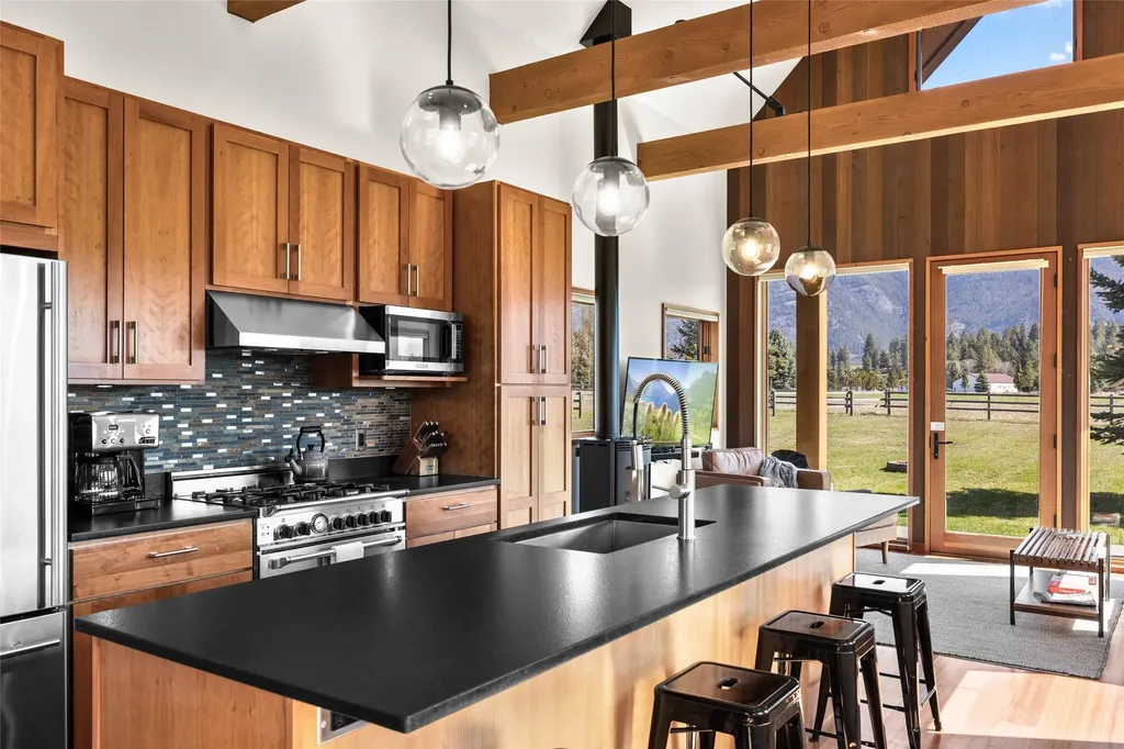 220 Palouse Lane Columbia Falls MT 59912
