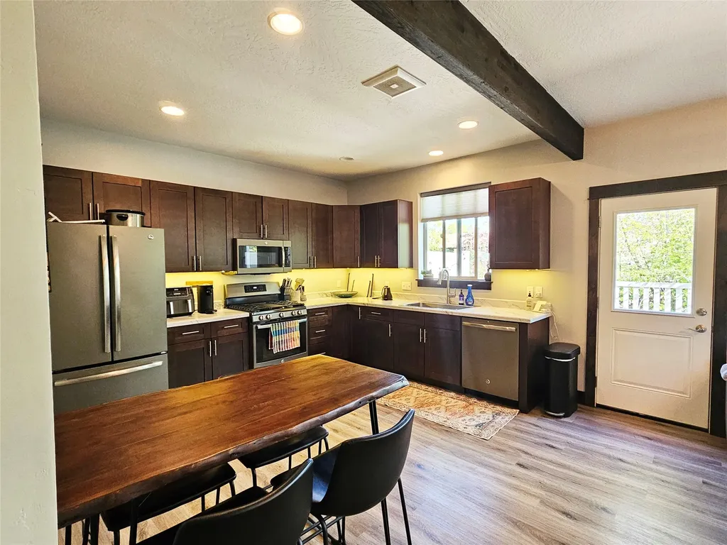 2358 Aspen Grove Missoula MT 59801