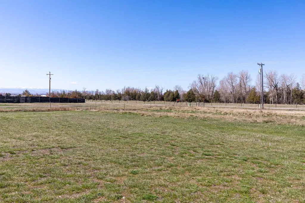 9150 Dry Creek Road Belgrade MT 59714