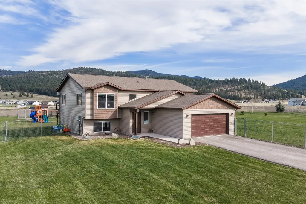 83 Dolphin Drive Kalispell MT 59901
